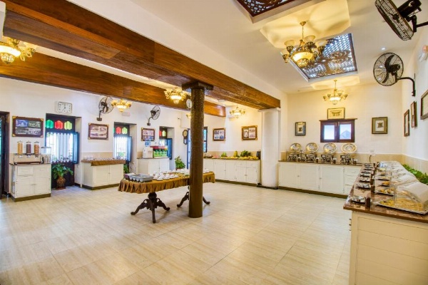 Tembo Palace Hotel image 15